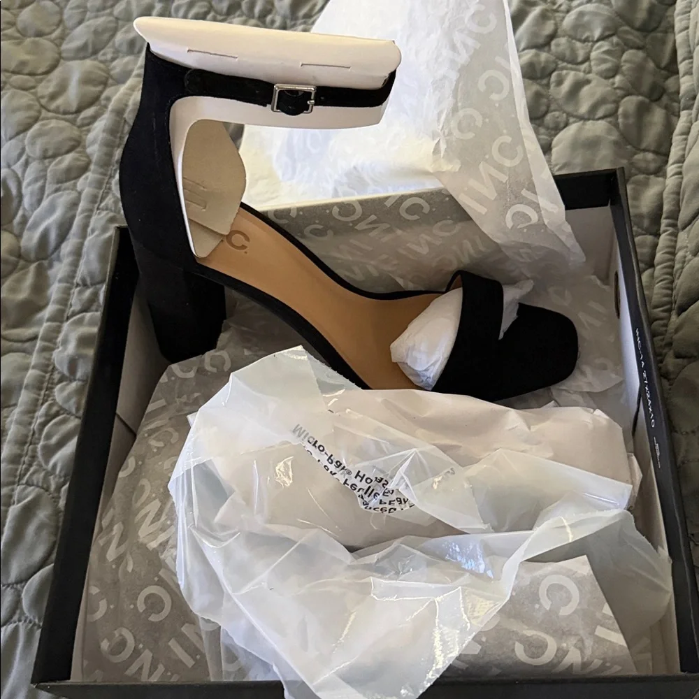 INC International Concepts Lexini Suede Sandals